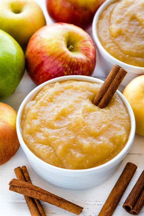 How to make Homemade Applesauce